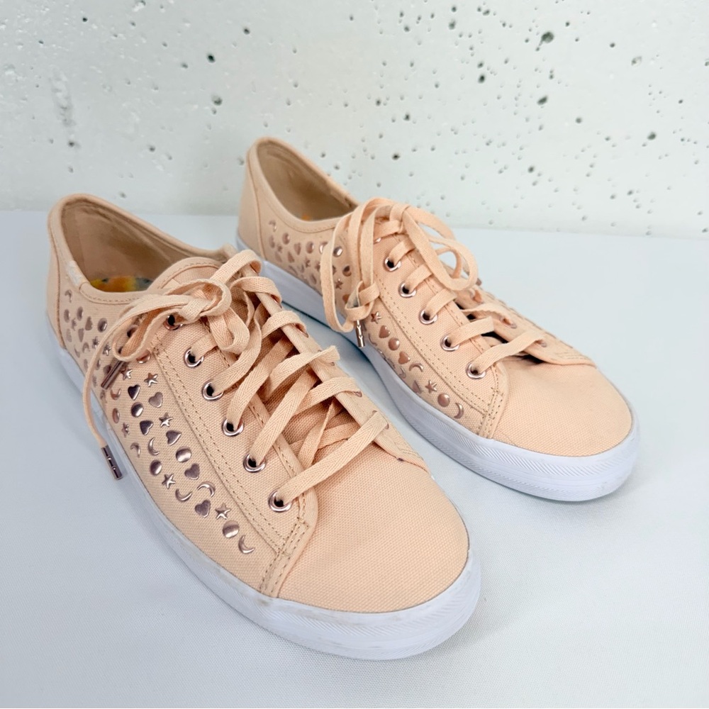 KEDS Women’s size 8.5 Peach Dream Foam Peach Stars Moons Hearts Sneakers